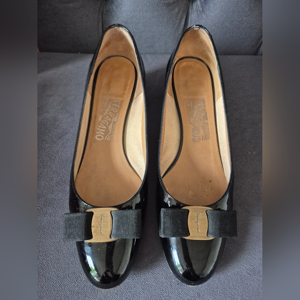 Salvatore Ferragamo Black Low Heel with Gold Bow